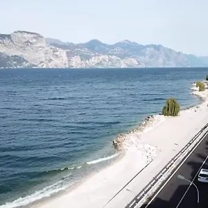 Haus&beach , Brenzone sul Garda Italien