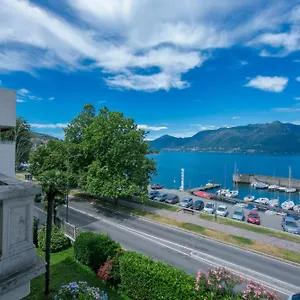 Residenza Oleandro View Center - Happy , Luino Italien