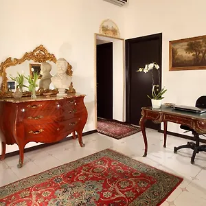 Гостевой дом Roma Central Guest House, Рим