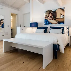 Cafe Bleu Relais Hotell Sassari