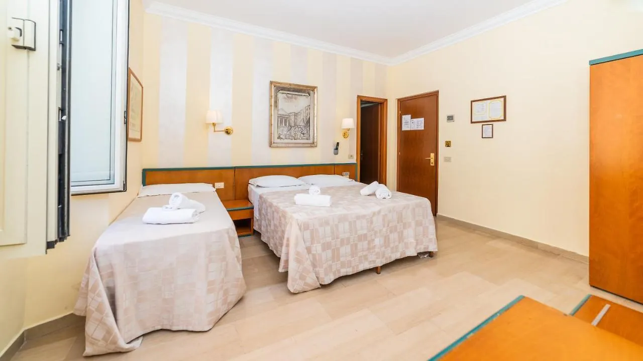 Hotel Center 3 Roma
