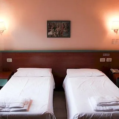 Hotel Center 3 Roma