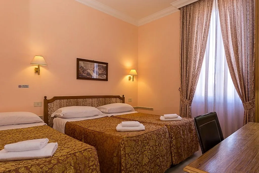 Hotel Center 3 Roma Italia
