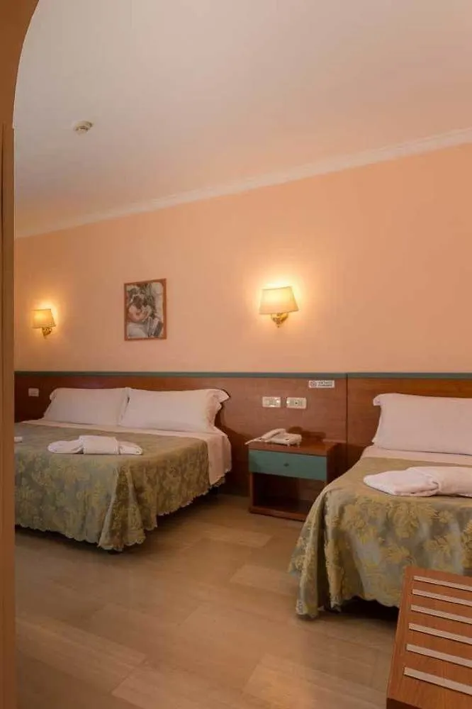 Hotel Center 3 Rome
