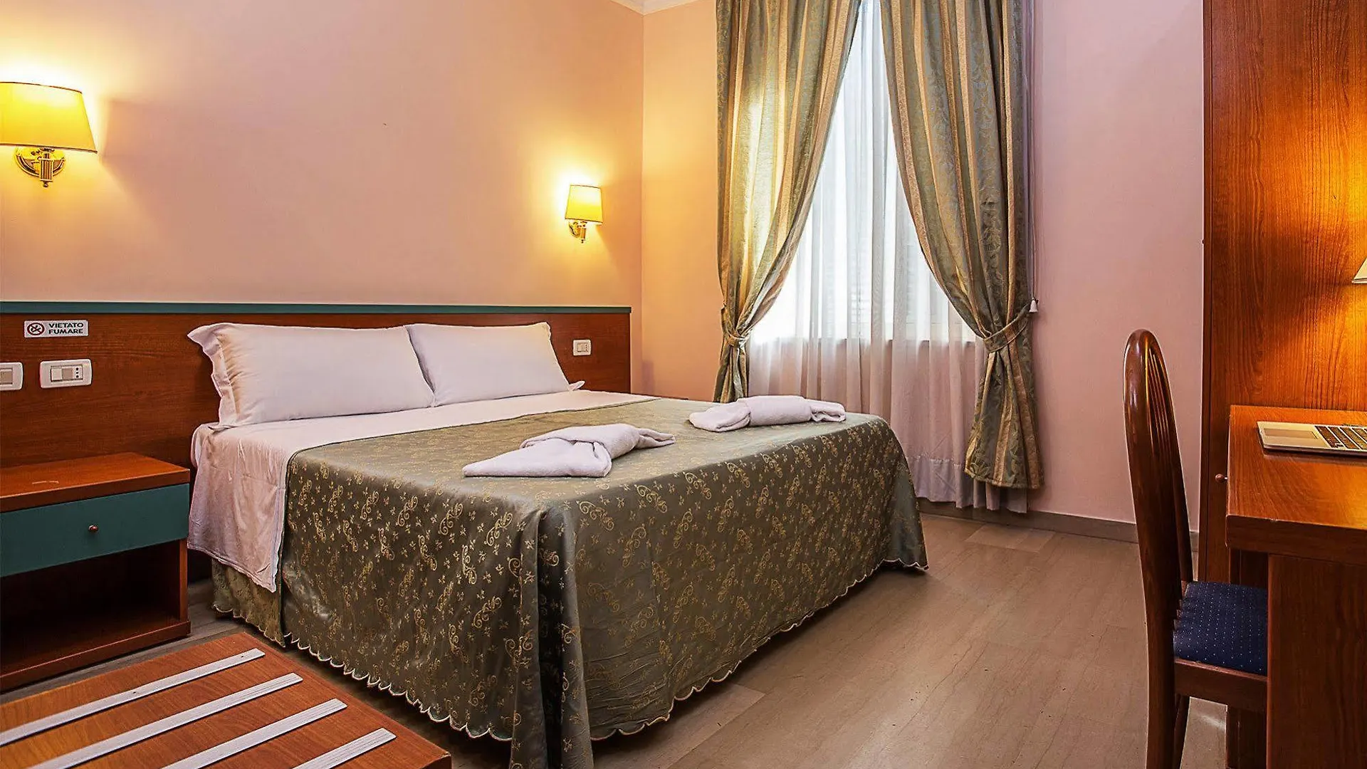 Hotel Center 3 Rome